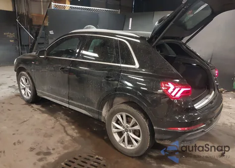 2023 Audi Q3 Premium 45 Tfsi S Line Quattro Tiptronic z USA, uszkodzony, nr VIN WA1DECF36P1143104